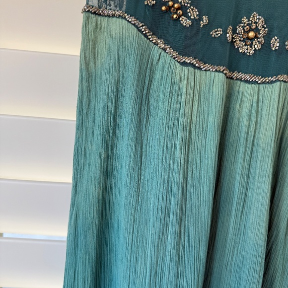 Free People Embellished Palms Tunic & Matching FP Intimates Slip - Picture 9 of 9